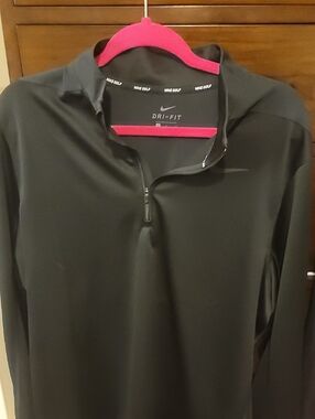 NWOT Nike Black Dri-FIT Quarter-Zip Golf Pullover Size L